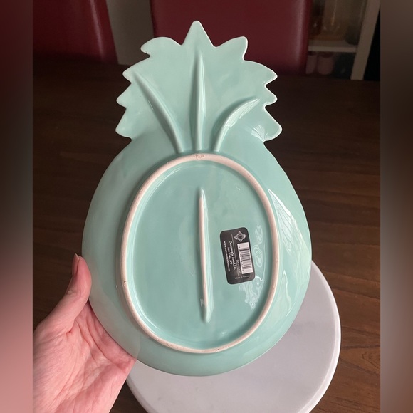NWT Pineapple Shaped Platter - Light Blue/Green - Picture 2 of 5